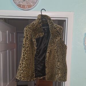Leopard Print Faux Fur Vest